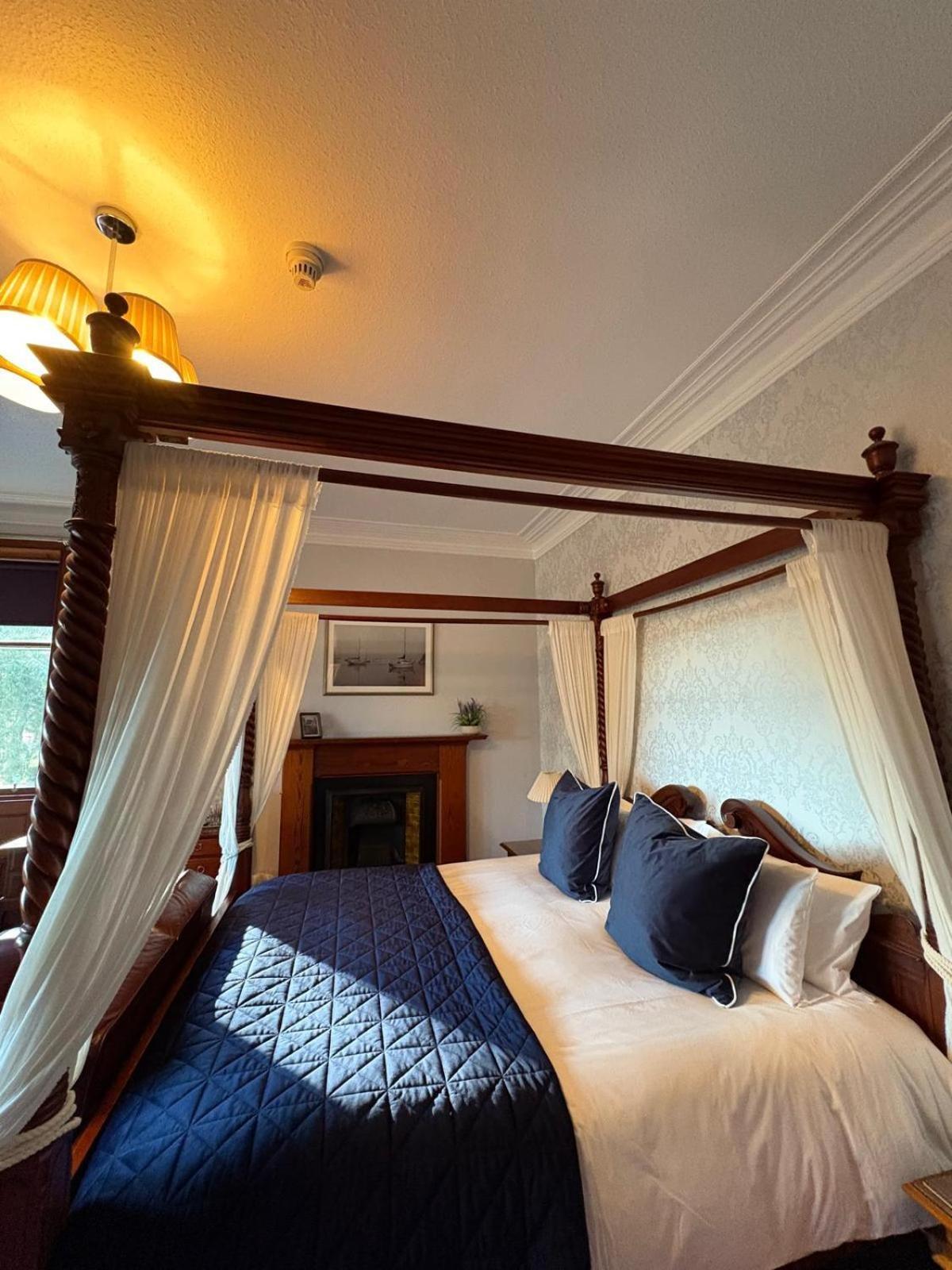 קרברידג' Dalrachney Lodge חדר תמונה