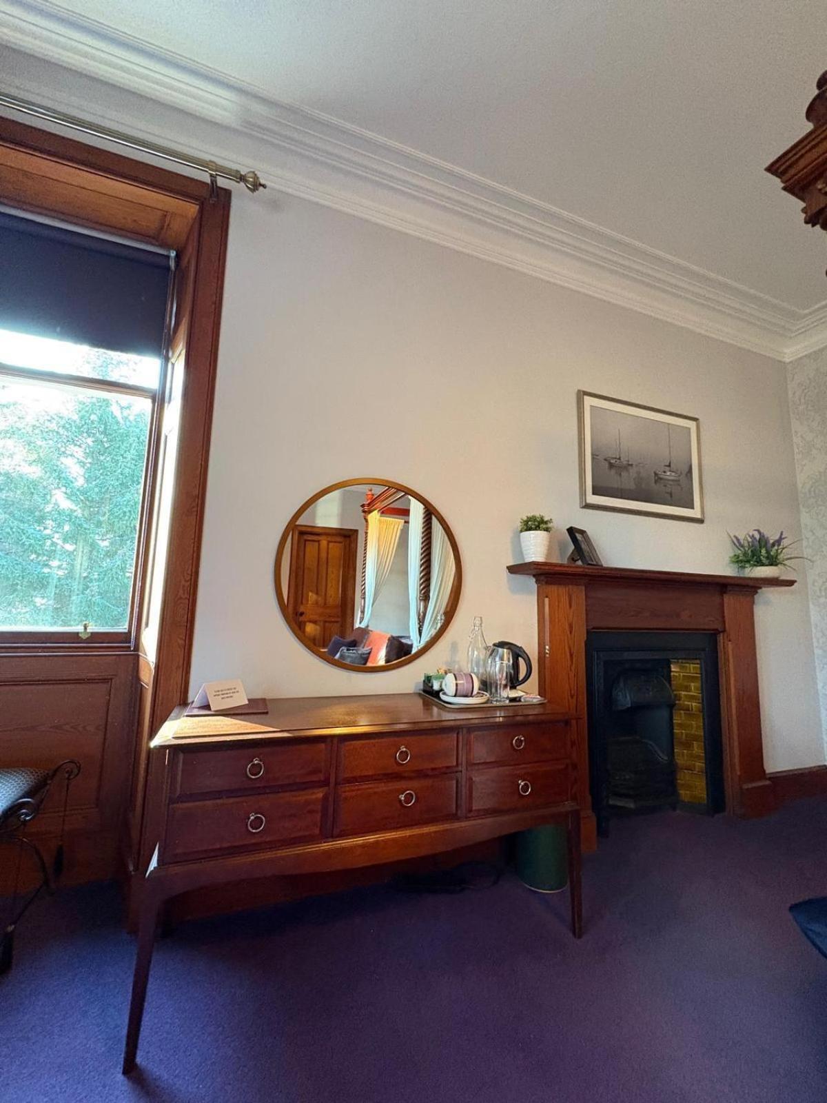 קרברידג' Dalrachney Lodge חדר תמונה